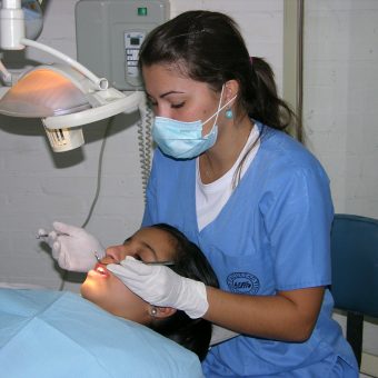 Servicio Odontológico Mano Amiga Servicio Odontológico Mano Amiga